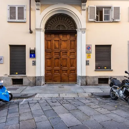 Corte Des Ambrois By To Art * Turin