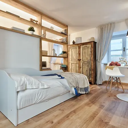 Corte Des Ambrois By To Art Apartment
