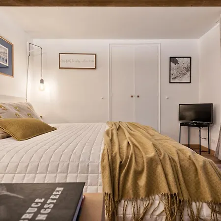 Corte Des Ambrois By To Art 토리노