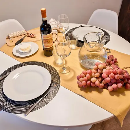 Corte Des Ambrois By To Art